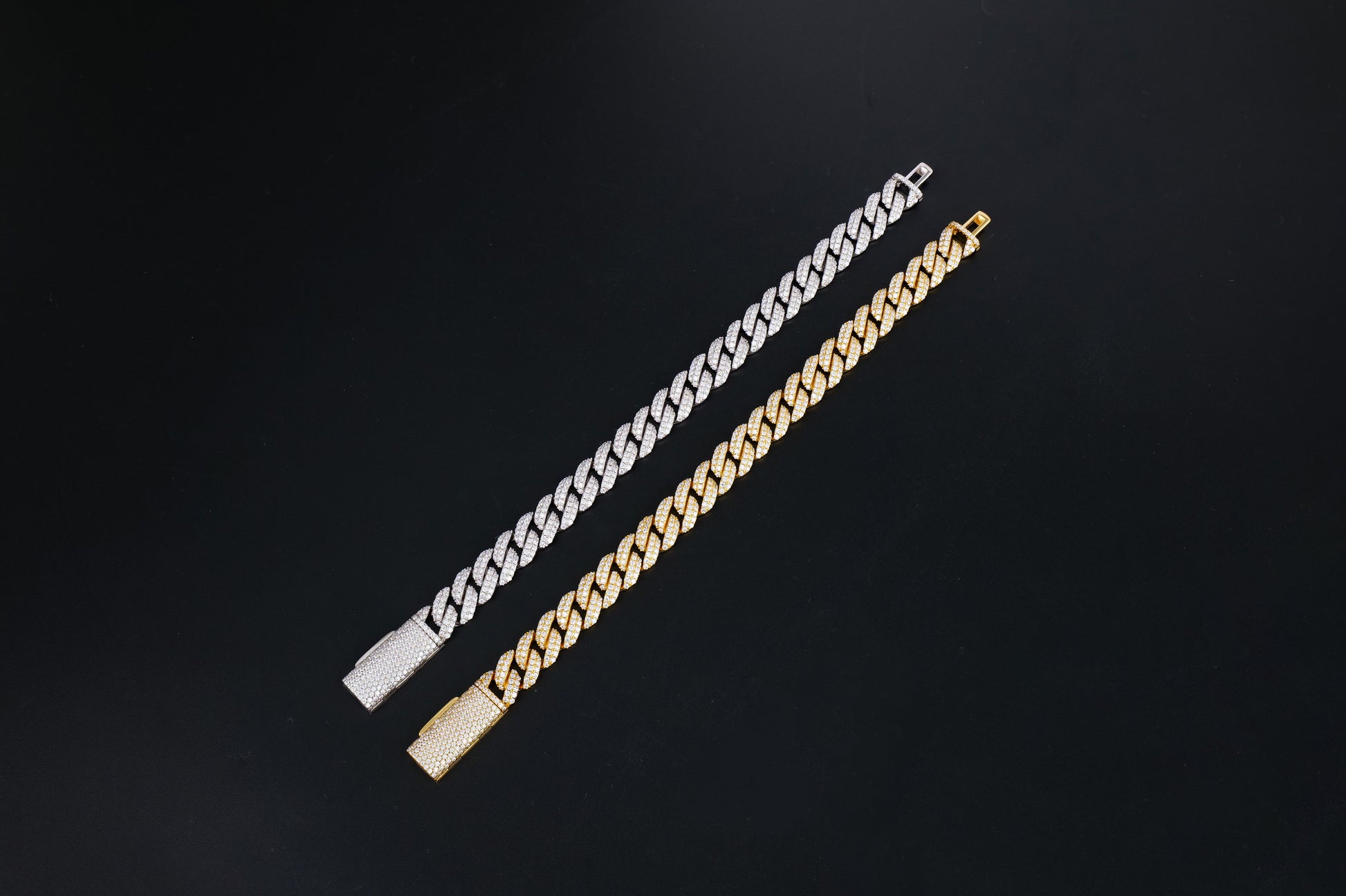 925 Silver moissanite Cuban link 10.0mm Round