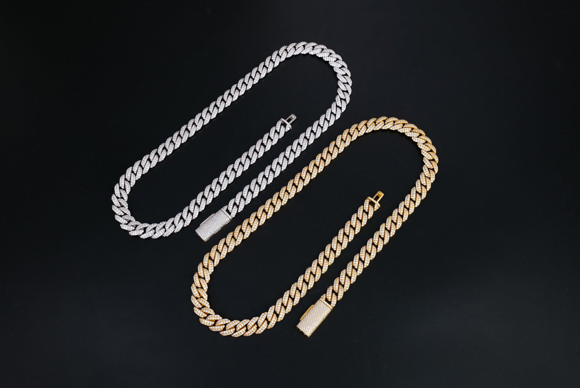 925 Silver moissanite Cuban link 10.0mm Round