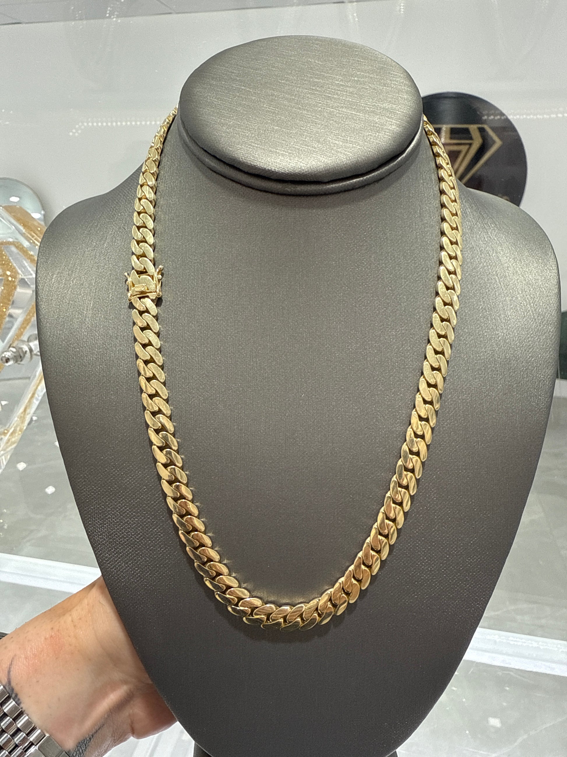 Cuban link chain 14kt
