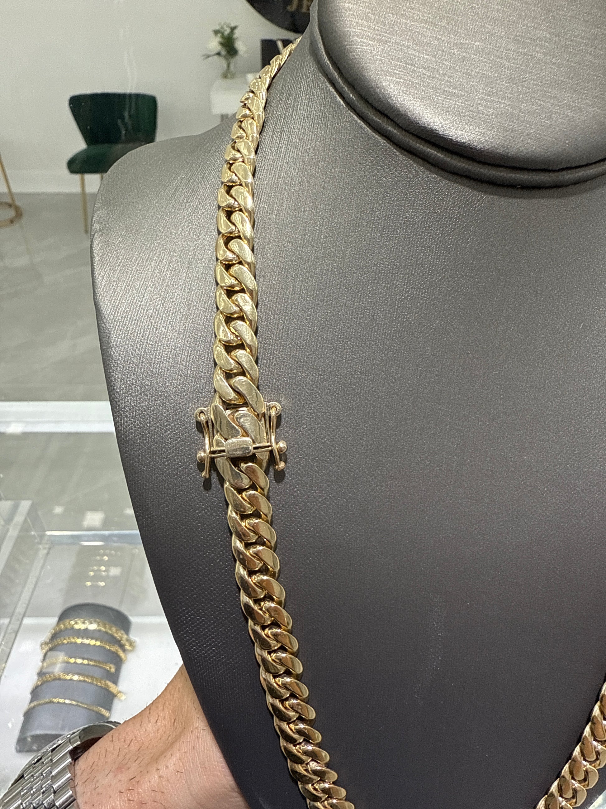 10kt Cuban link 10mm