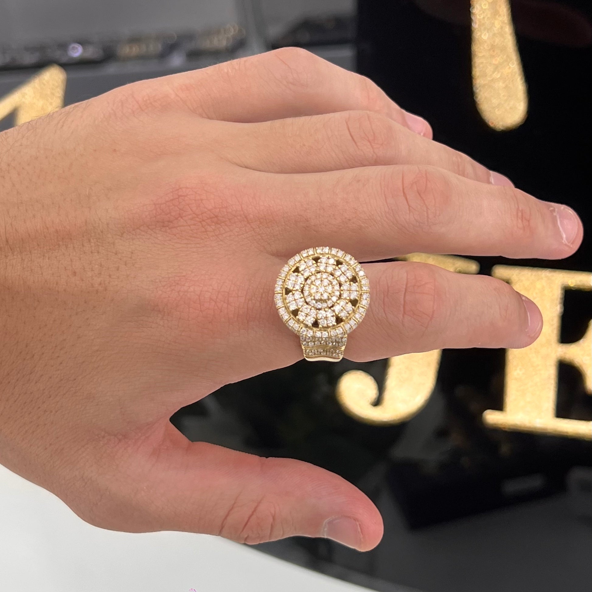 Clustered Diamond Ring
