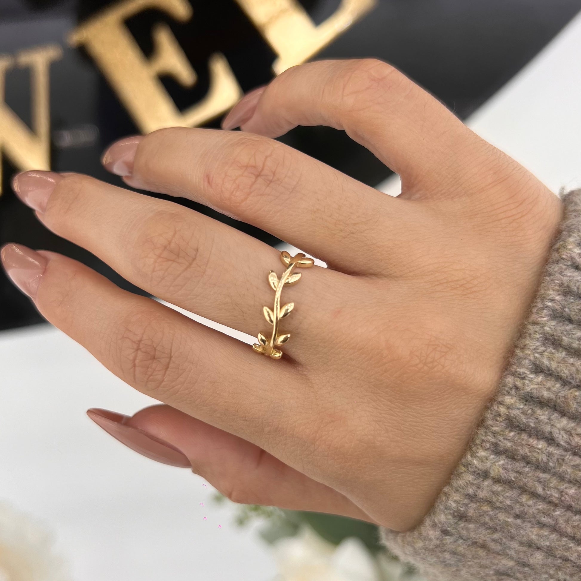 Vine Ring