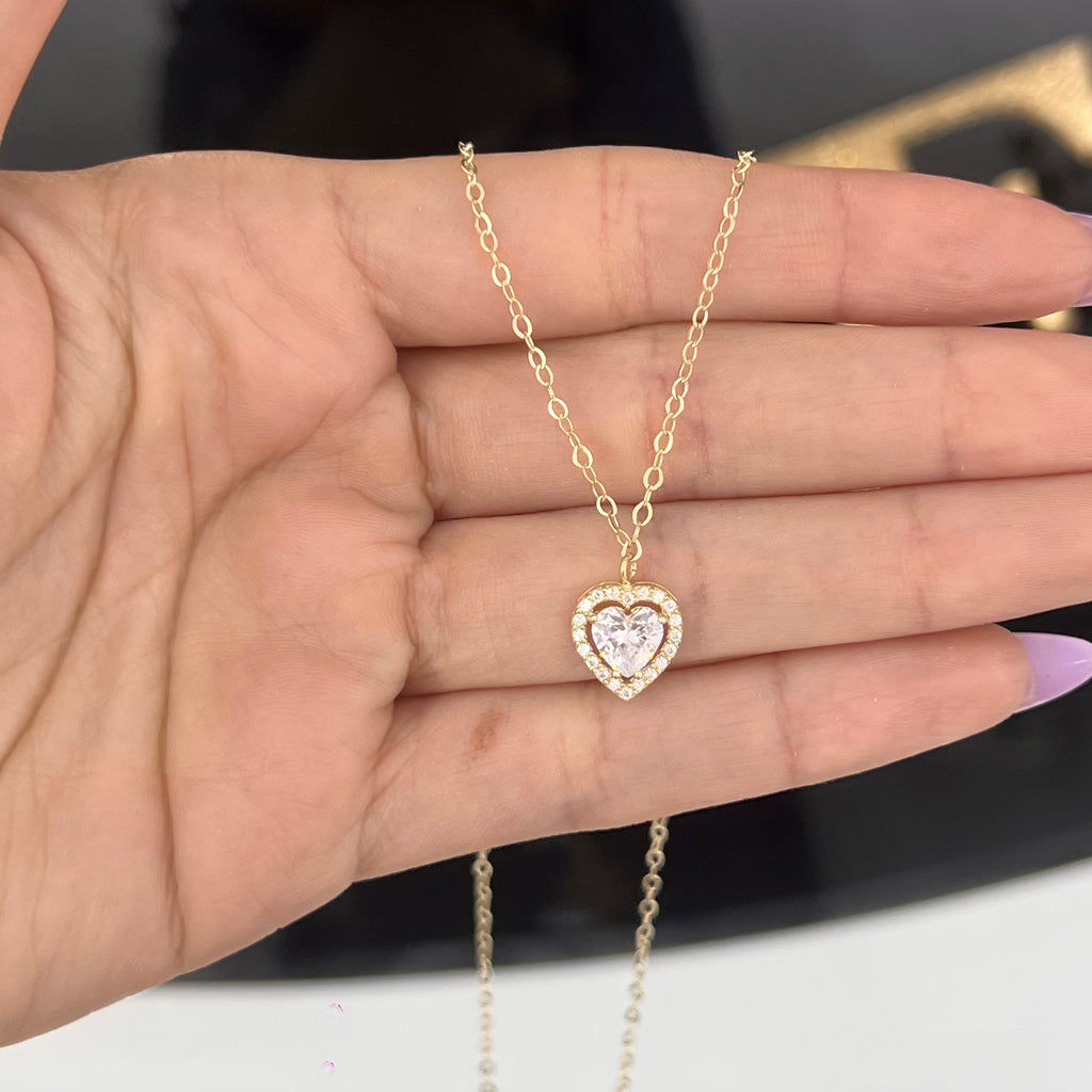 Heart ladies necklace with charm