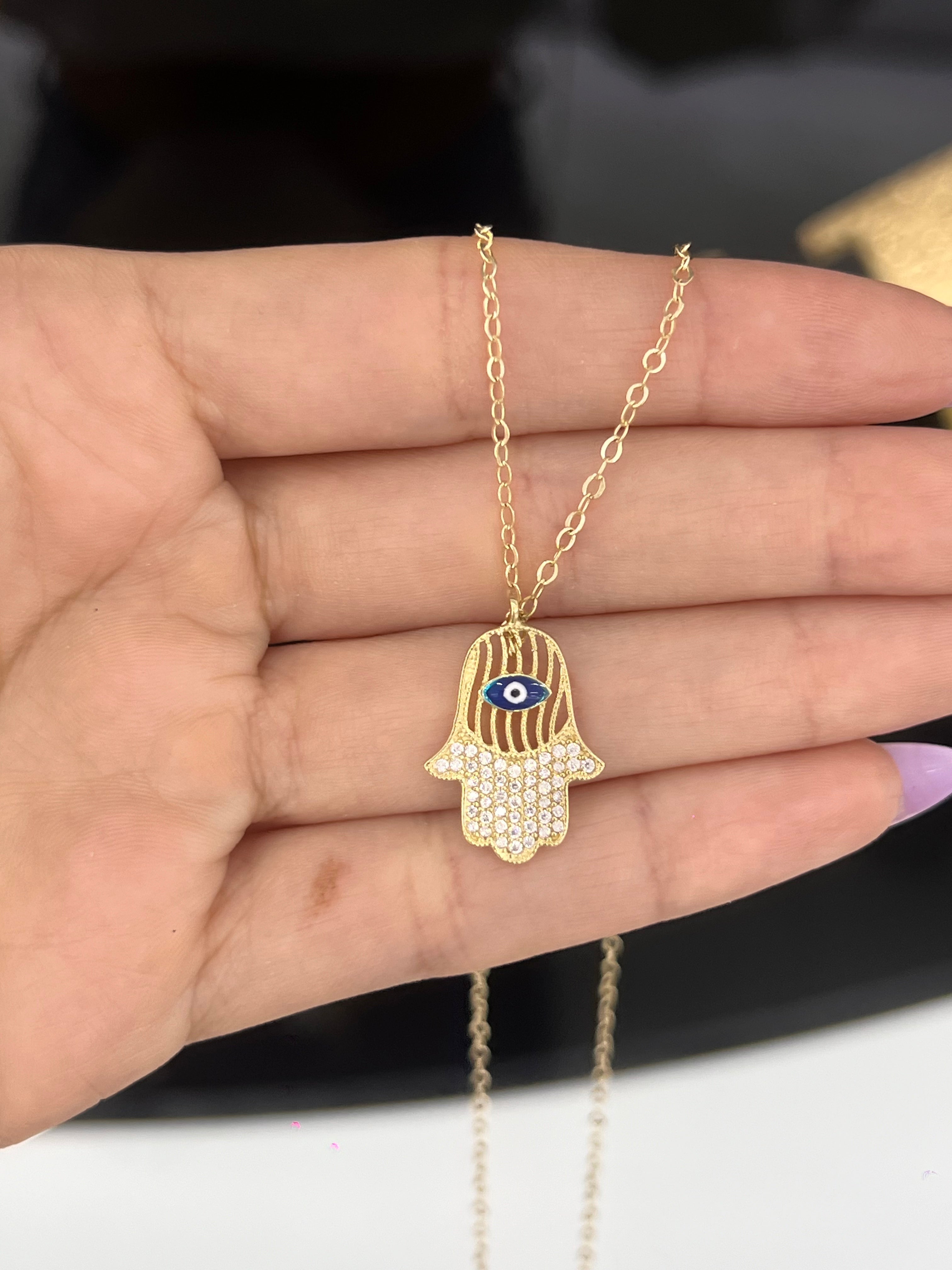 Hamsa ladies necklace with charm