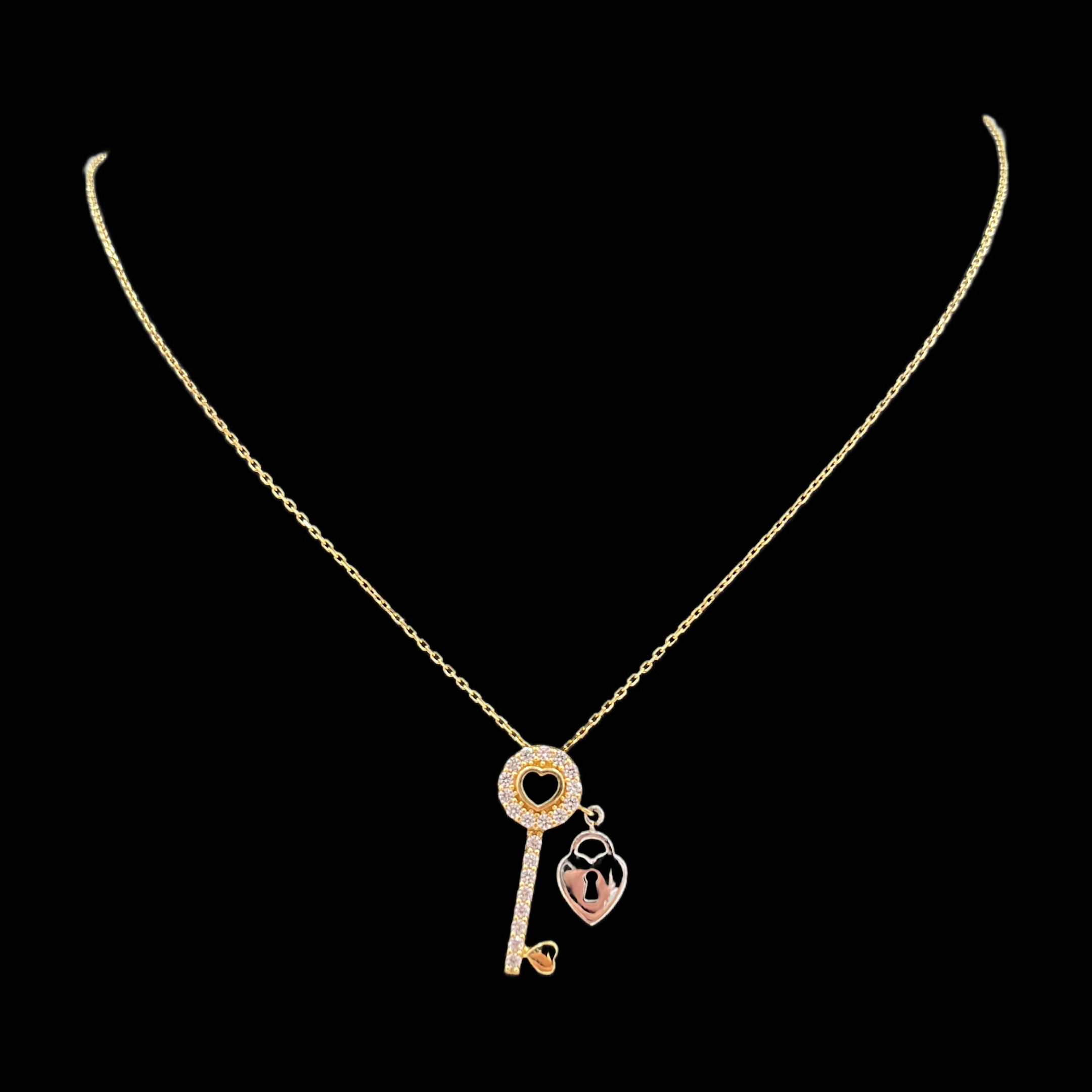 14KT Gold Lock and Key Women's Necklace