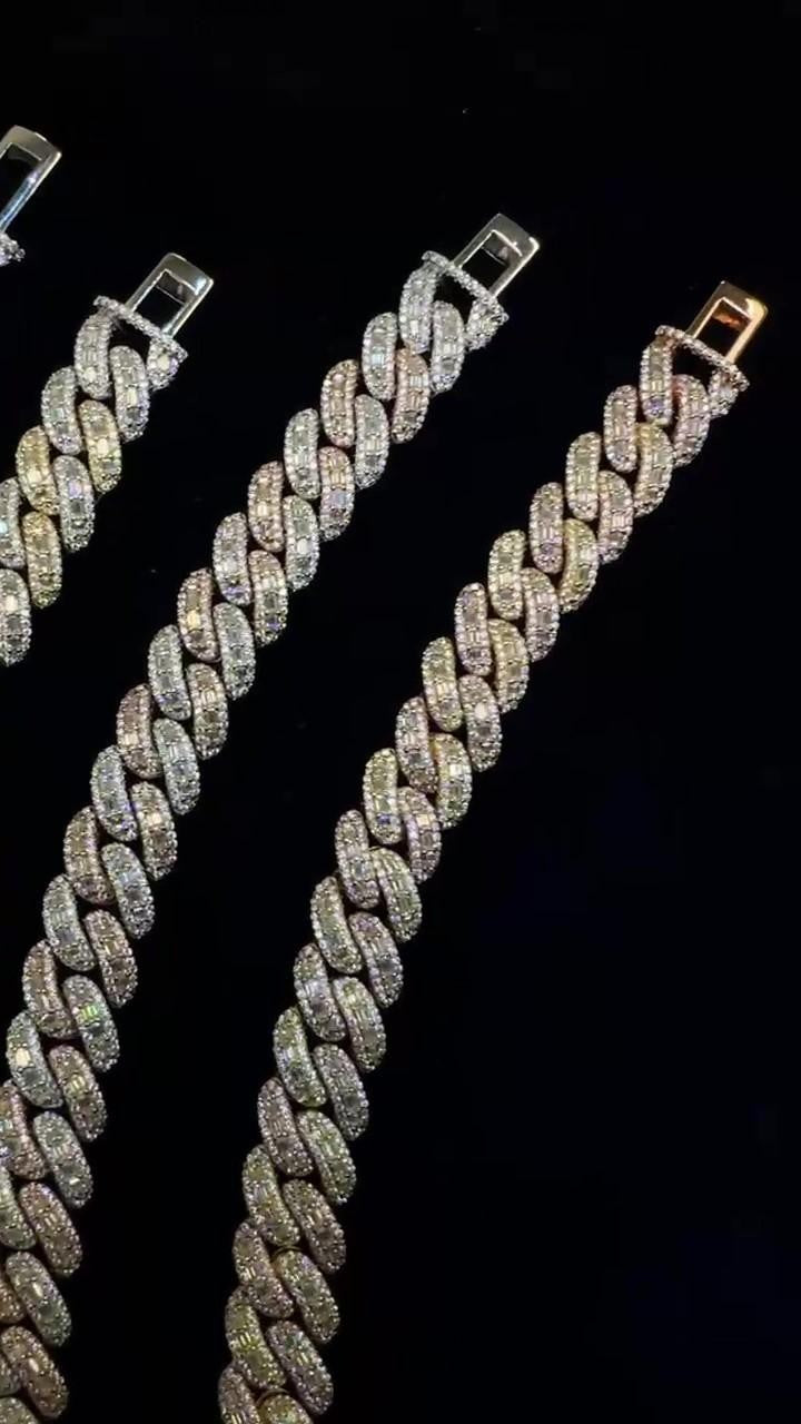 925 Silver moissanite Cuban link 16mm 3Rows R+B (Lock White)