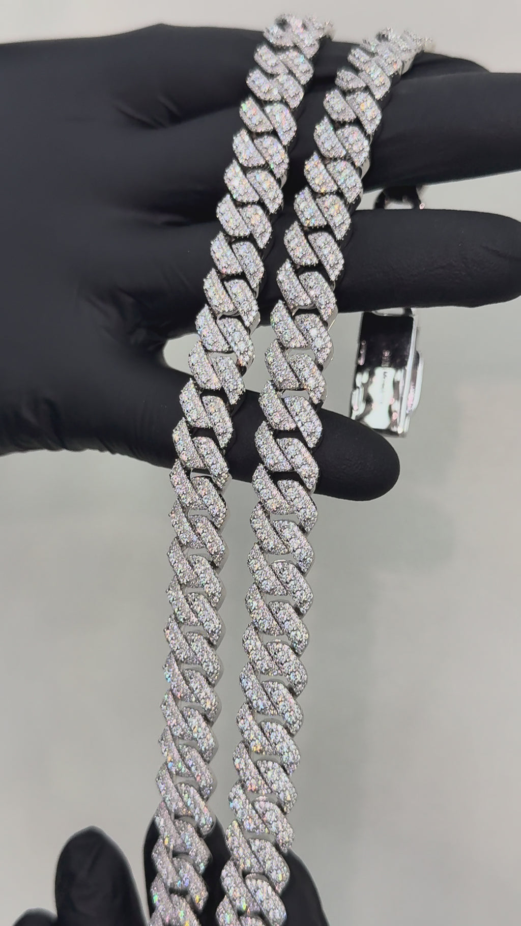 925 Silver moissanite Cuban link 12mm SQ Middle Big Diamond