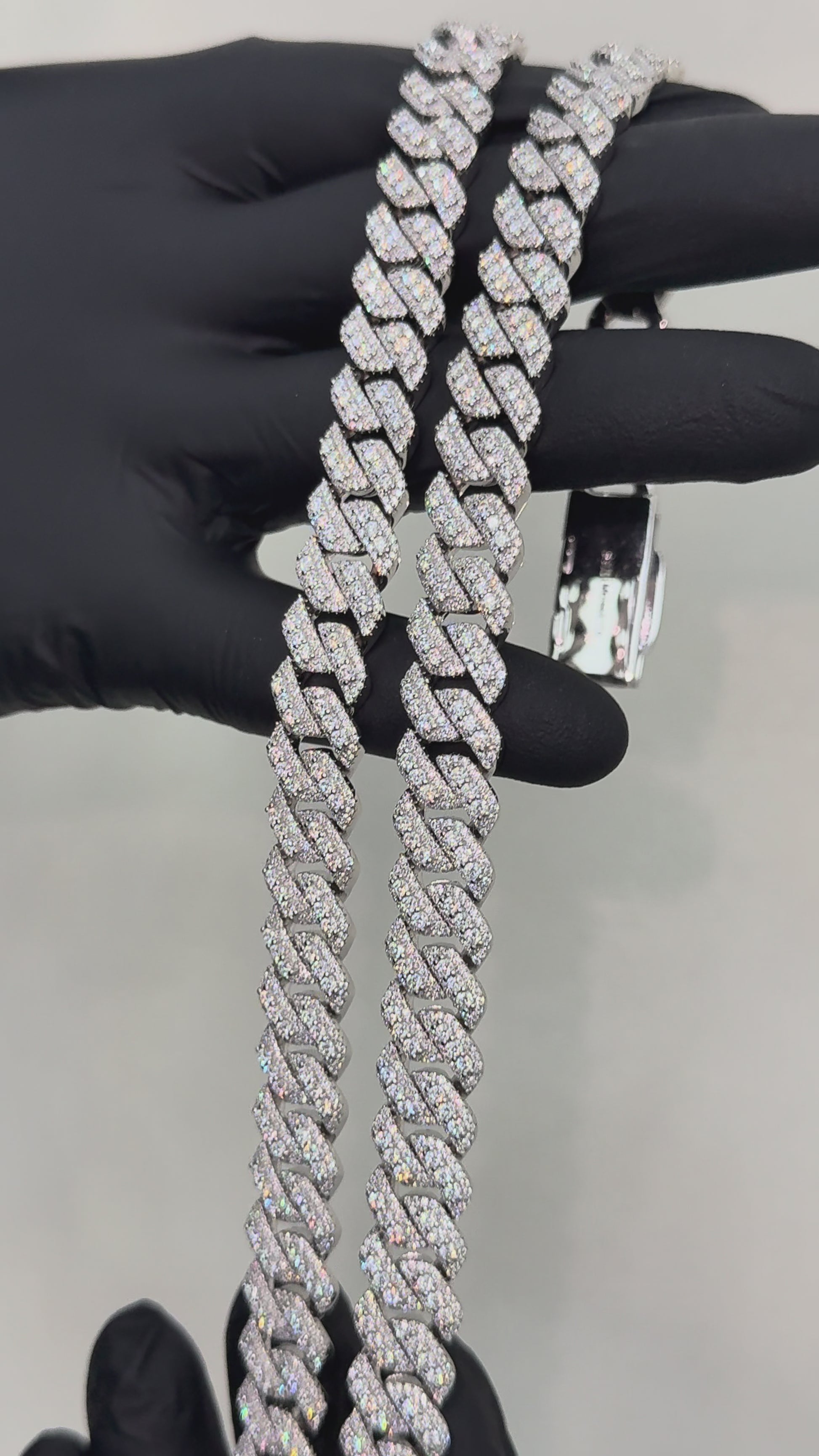 925 Silver moissanite Cuban link 12mm SQ Middle Big Diamond