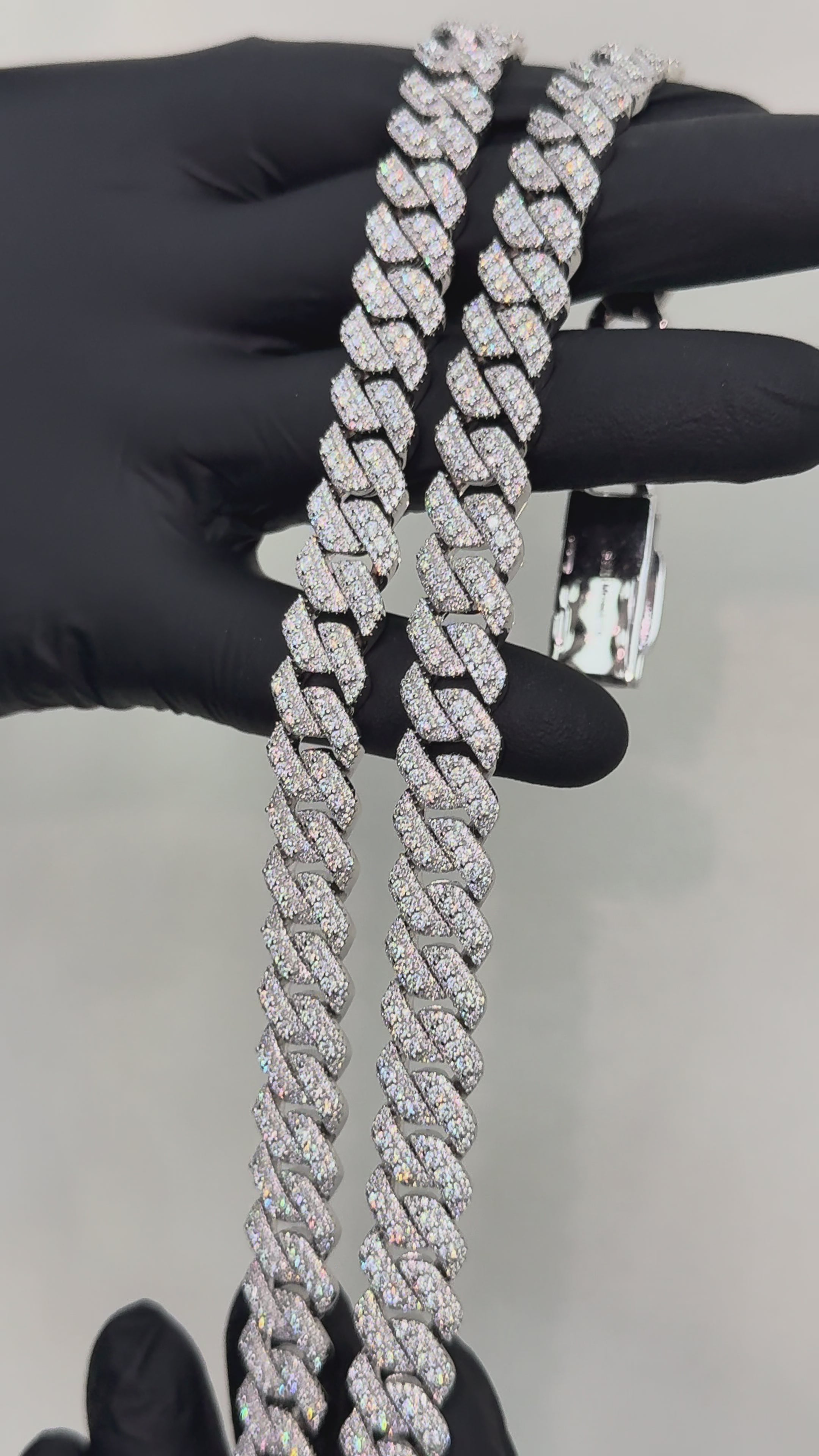 925 Silver moissanite Cuban link 12mm SQ Middle Big Diamond