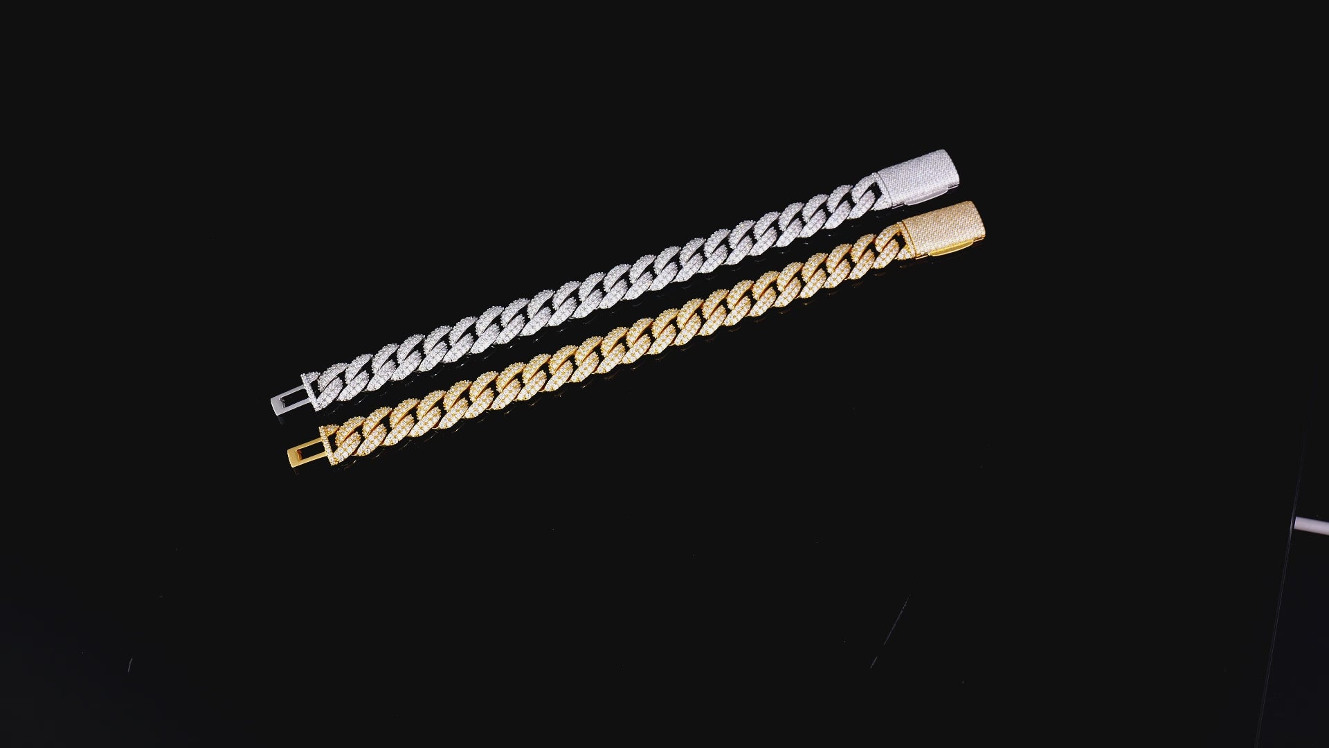 925 Silver moissanite Cuban link 12mm 2- row round
